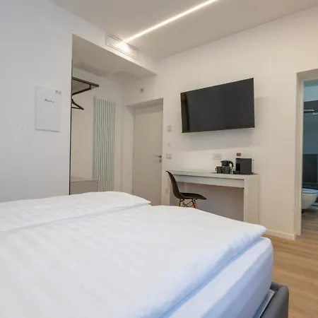 Affittacamere Dea 3*